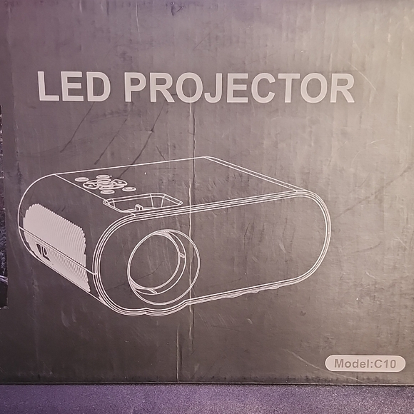 LED Projector Model C10 - Picture 4 of 4